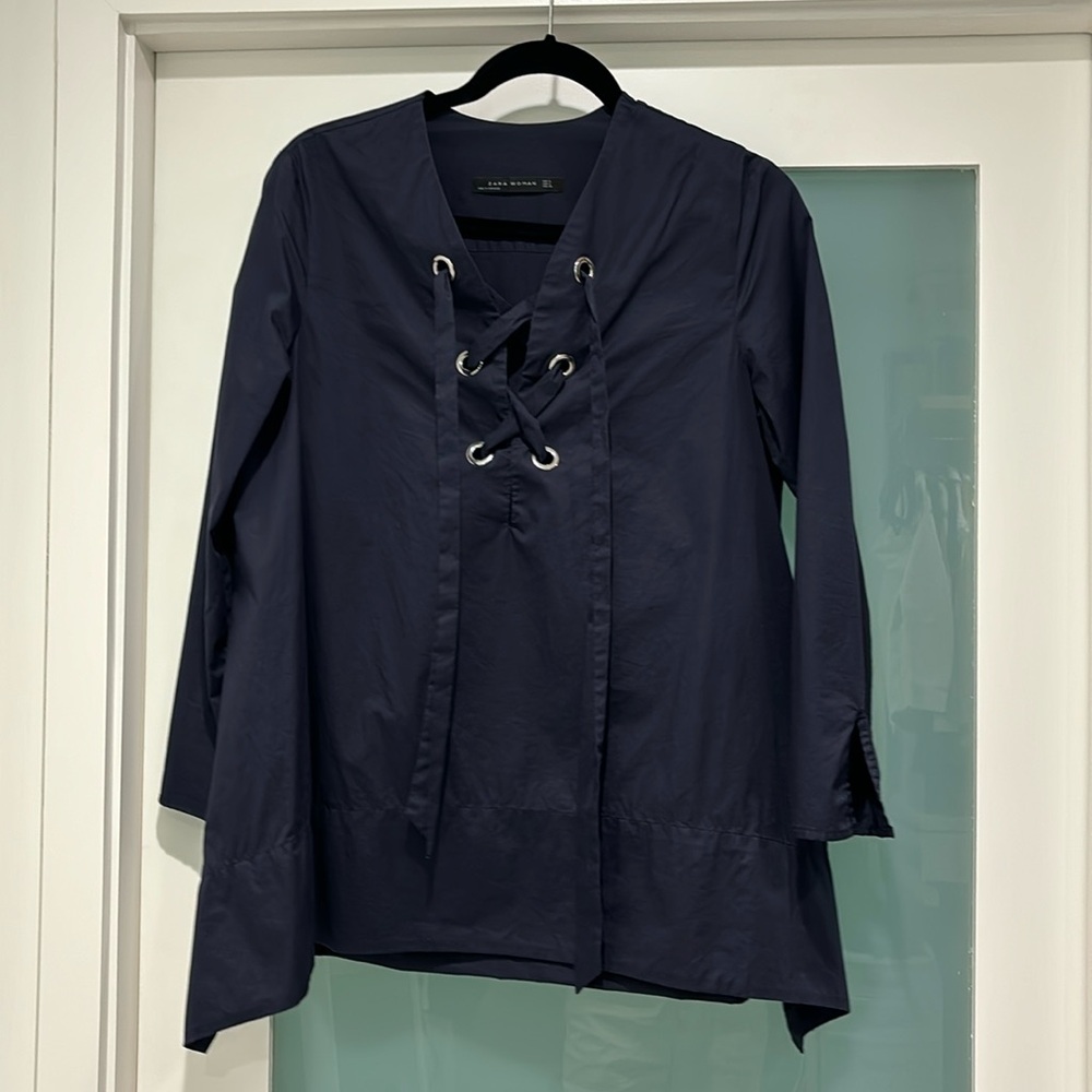 Zara Women navy stretch woven top size S